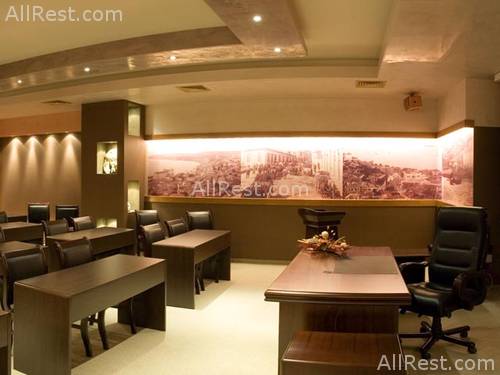 Mistral Hotel 17